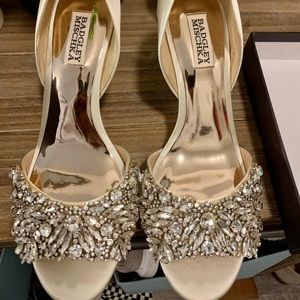 Badgely Mischka heels